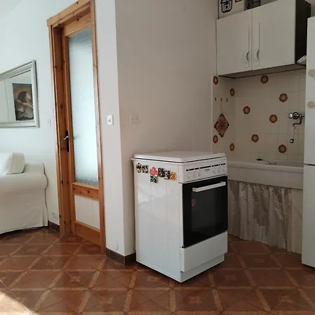Castori 1