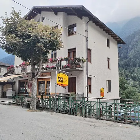 Castori 1 Apartment Prazzo