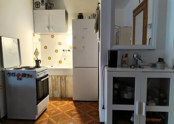Castori 1 * Prazzo
