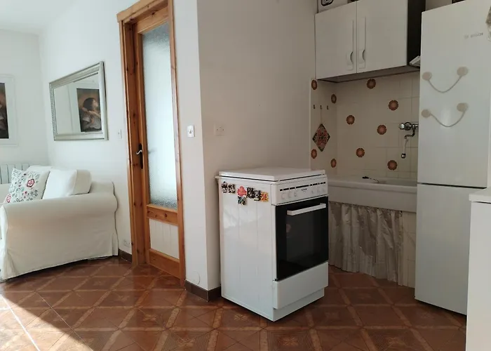 Castori 1